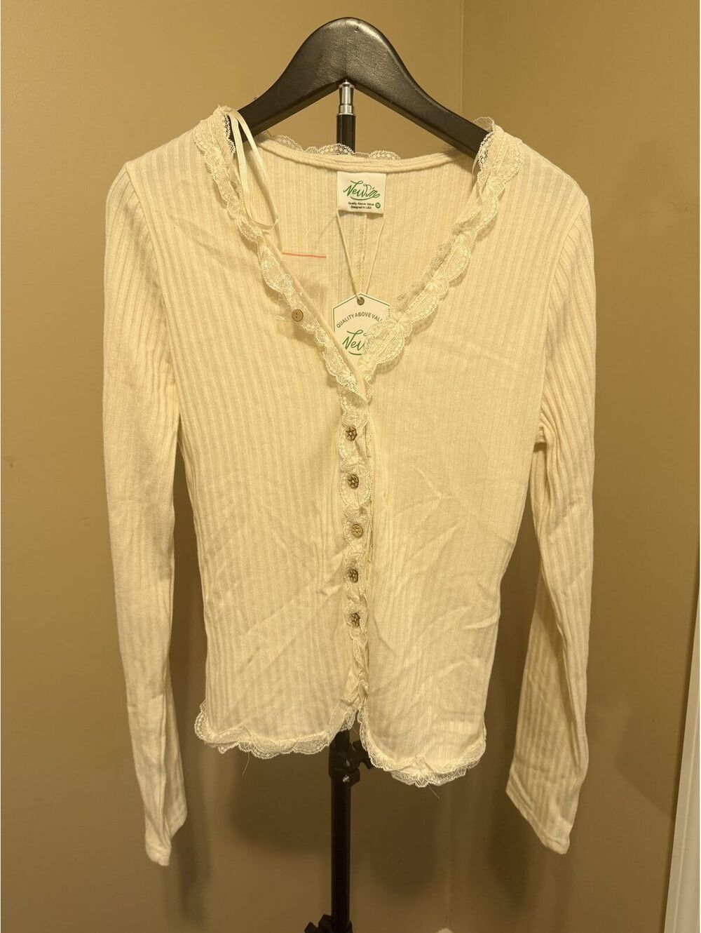 Very J New In Cream Lace Trim Button Cardigan NWT Size M